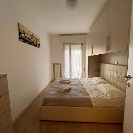 Podgora 2 מסטרה